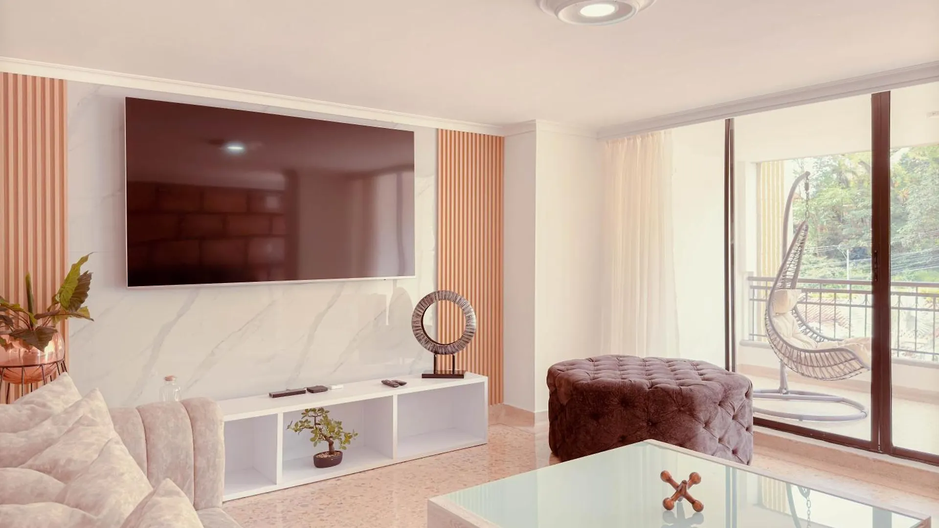 Apartamento 5 Hab, Espacioso, Piscina, Al Lado Del Tesoro! Medellín